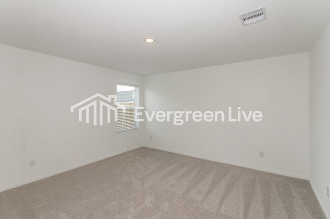 Building Photo - 19747 US-59