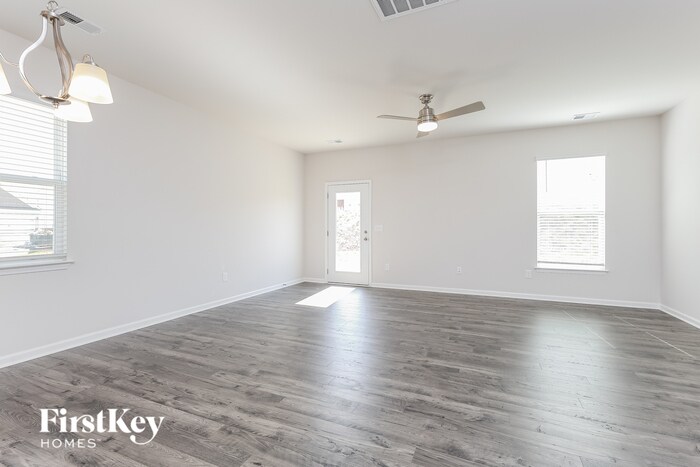 Building Photo - 403 Stonefence Dr