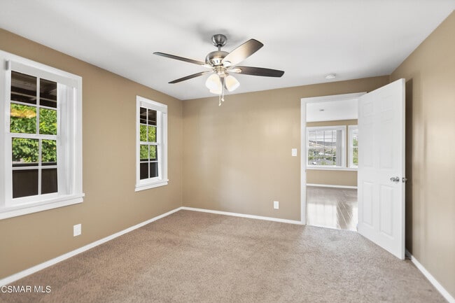 Building Photo - 2905 Foothill Dr