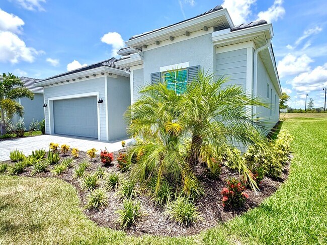 Building Photo - Brand New Luxury Rental in Wellen Park – Never Lived In!