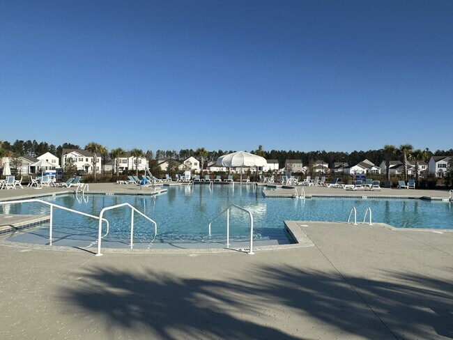 Building Photo - Beautiful New Four Bedroom Home in the Retreat at East Argent!