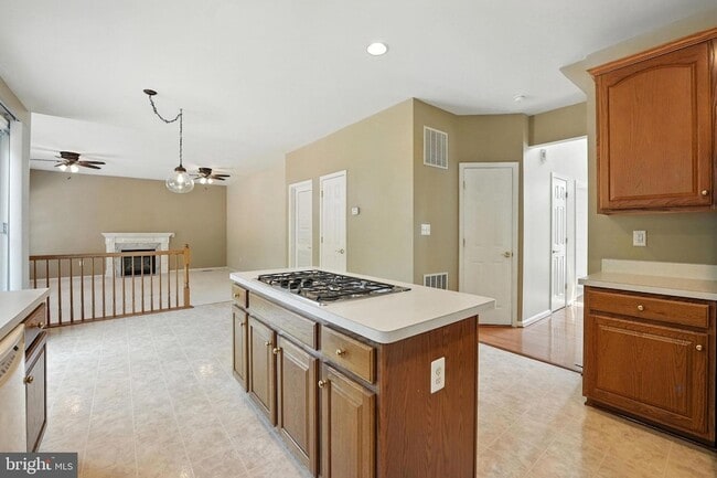 Building Photo - 9144 Big Springs Loop