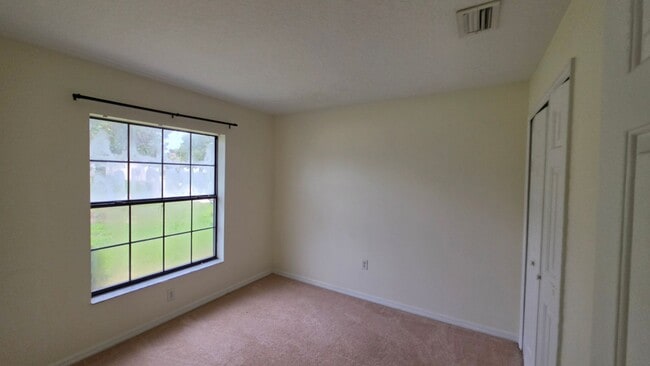 Building Photo - 4659 Treasure Cay Rd