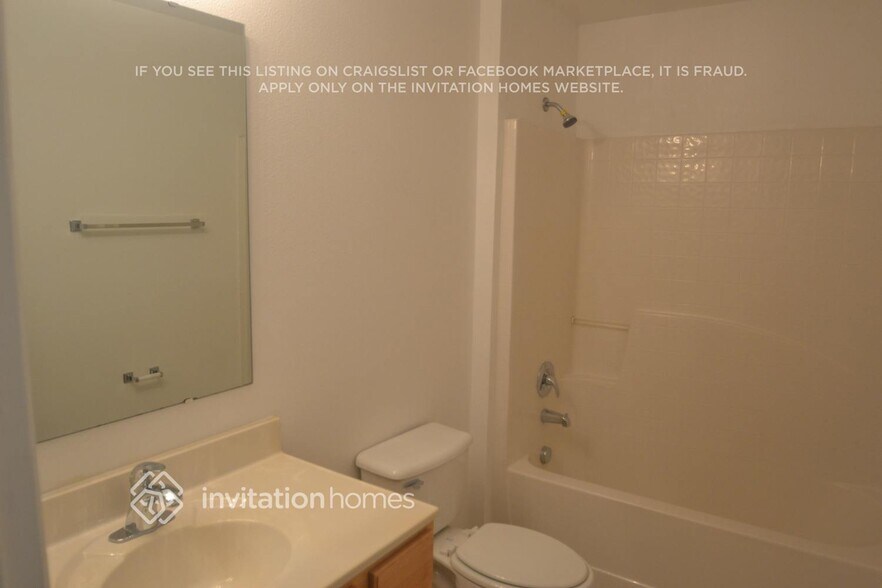 Building Photo - 1112 Imperial Eagle St