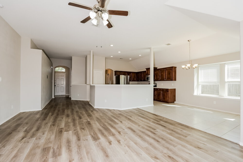 Building Photo - 2504 Wakecrest Dr