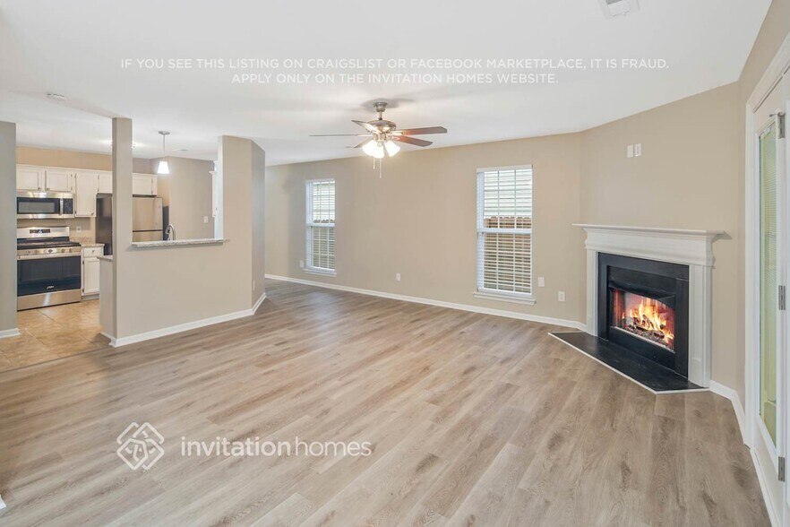 Building Photo - 5037 Silabert Ave