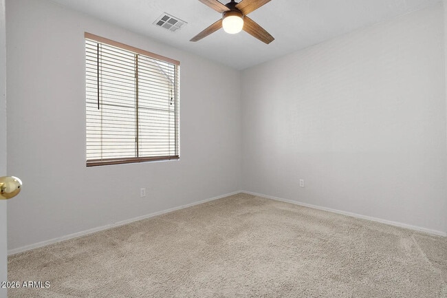 Building Photo - 751 N Port Dr