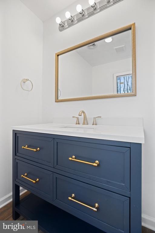 Building Photo - 49415 Holland Manor Dr