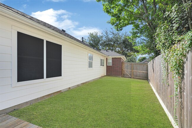 Building Photo - 4019 Bytrail Ct