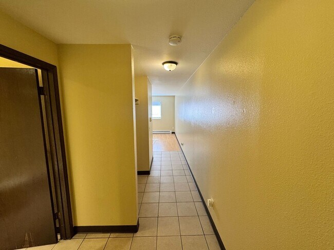 Interior Photo - Landmarc - Studios