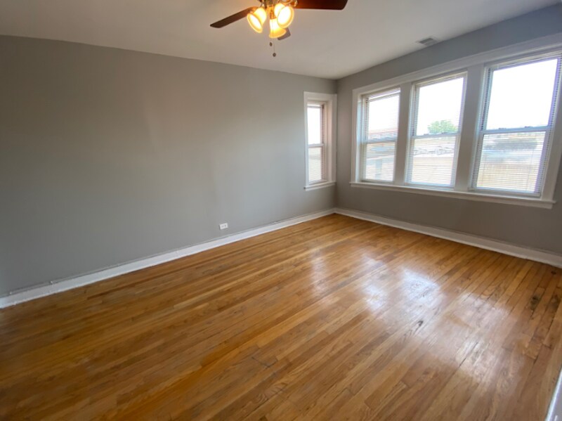 Building Photo - 3723-3729 W Grand Ave