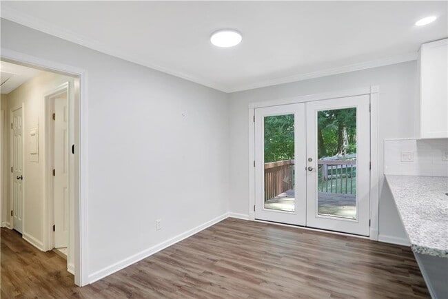 Building Photo - 46 Coopers Glen Dr SW