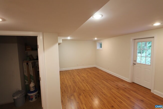 Building Photo - 616 Elizabeth Ave
