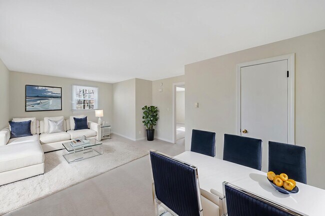 Building Photo - One bedroom apartment for rent in Andover Connecticut!