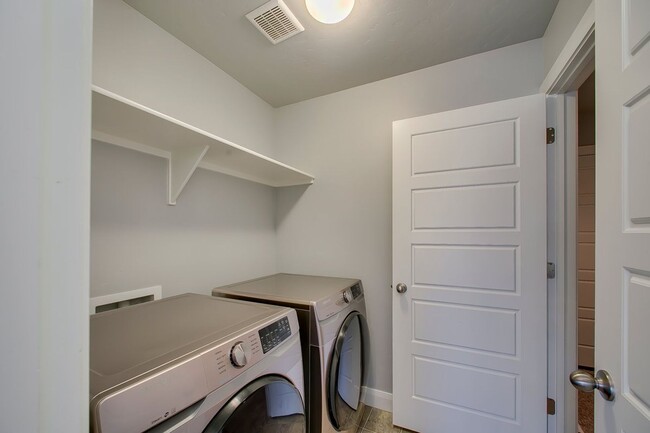 Building Photo - Beautiful Home in Kuna with Community Pool!