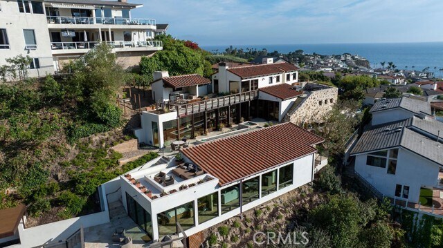 Building Photo - 345 Emerald Bay
