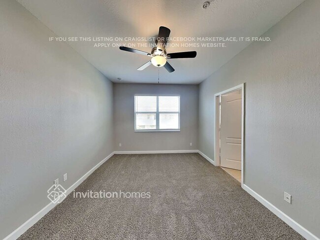 Building Photo - 9731 SW Purple Martin Way