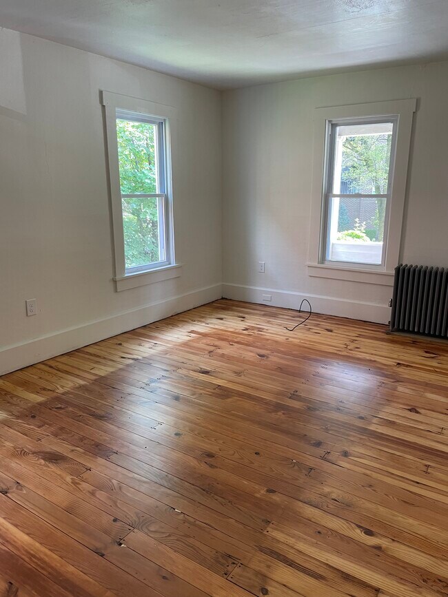 Building Photo - 225 S Burrowes St