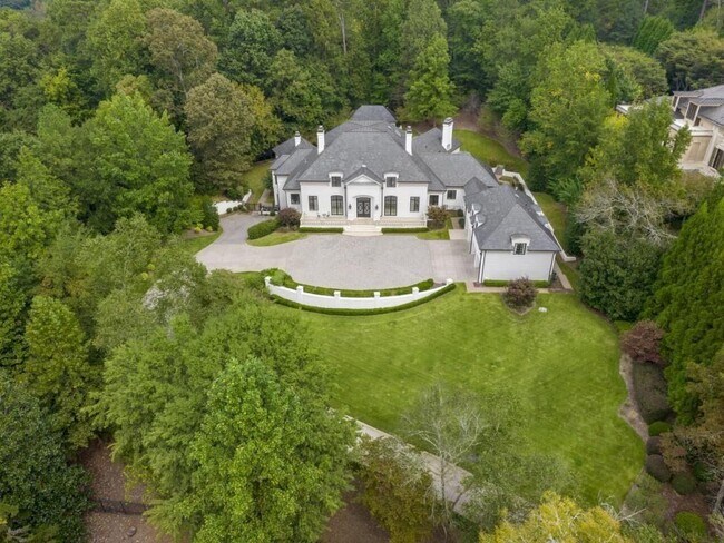 Building Photo - 997 Davis Dr NW