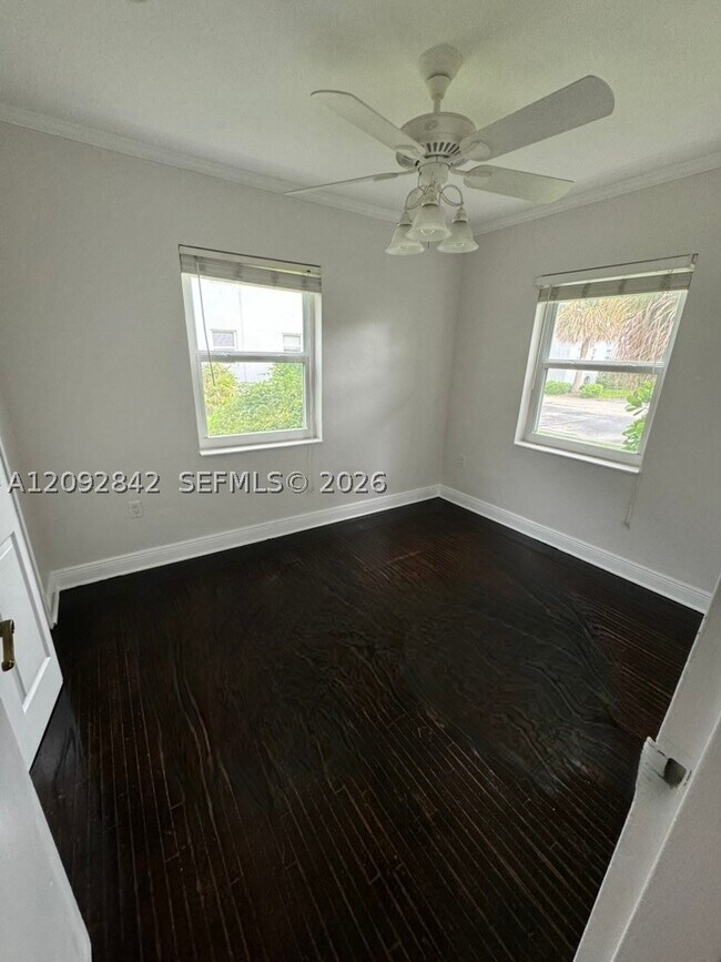 Building Photo - 7740 SW 54th Ct