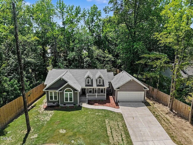 Building Photo - Lease OR Lease to Own