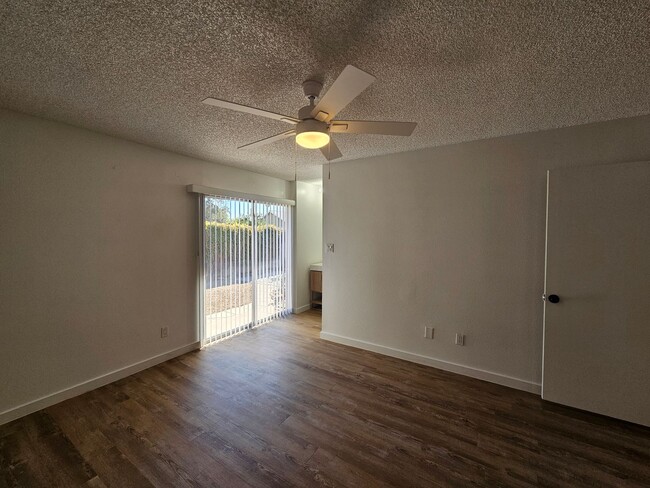 Building Photo - 3 bd with office -N. Phx - 1 story single ...