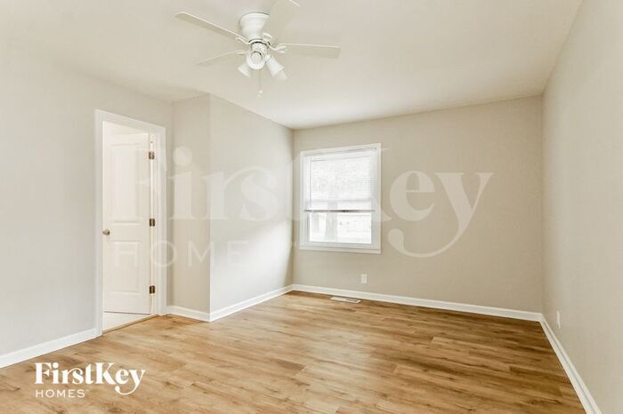 Building Photo - 309 Shenandoah Dr