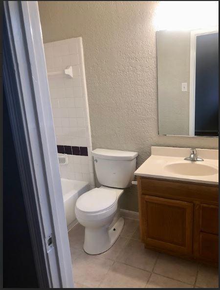 Building Photo - 4808 Fairhaven St