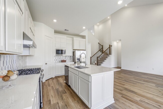 Building Photo - 31111 Marlow Mnr Ct