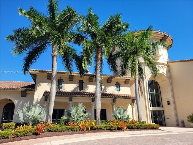 Building Photo - 3020 NW 125th Ave