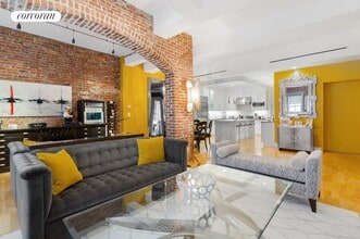 Building Photo - 35 Vestry St