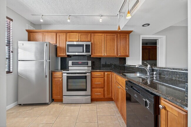 Building Photo - 3507 Village Blvd