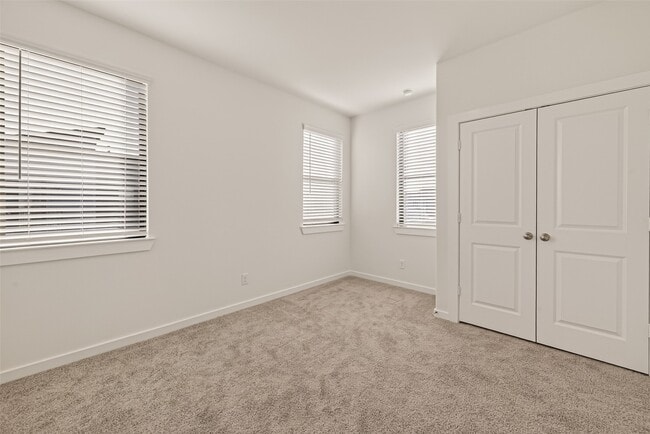 Building Photo - 3241 Loam Ln