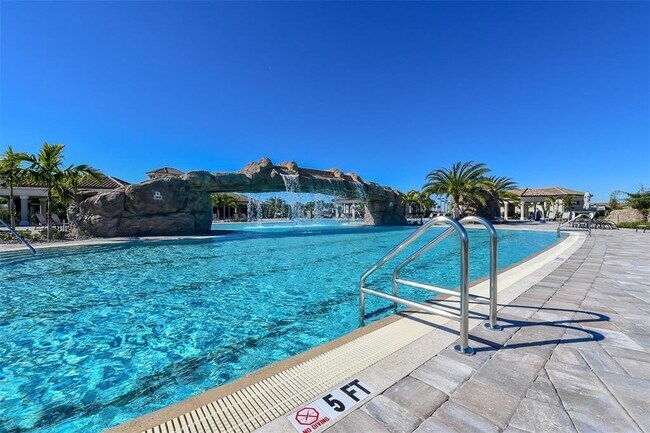 Building Photo - 5537 Palmer Cir