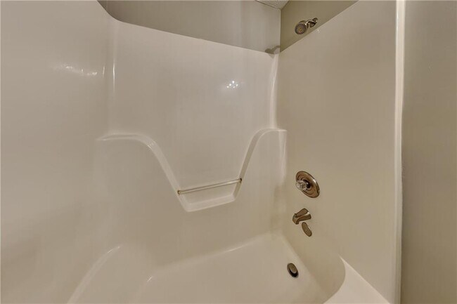 Building Photo - 110 Chartres St