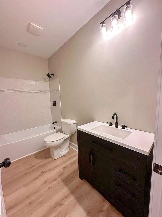 Building Photo - 230 Sylvan Rd