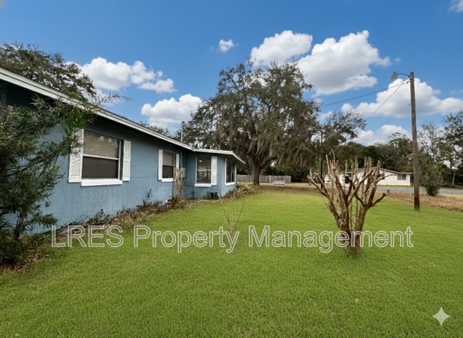 Building Photo - 37019 Pine Meadows Ln