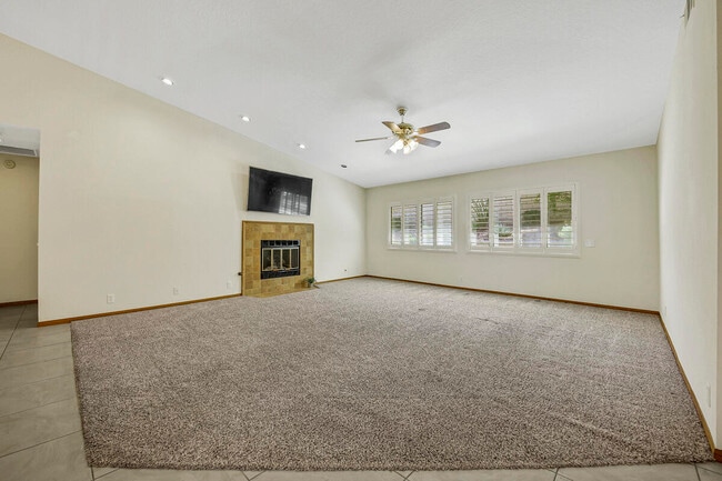 Building Photo - 79825 Camelback Dr