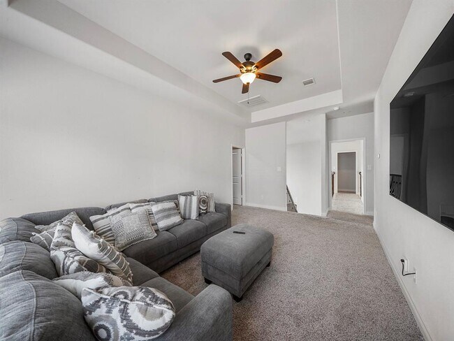 Building Photo - 3909 Lily Park Ln