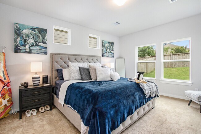 Building Photo - 40557 Mostyn Lake Dr