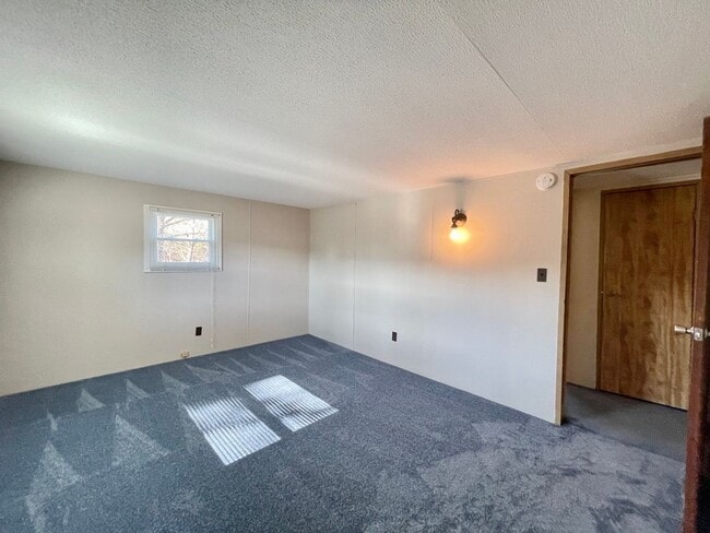 Building Photo - 14341 Wells Ln