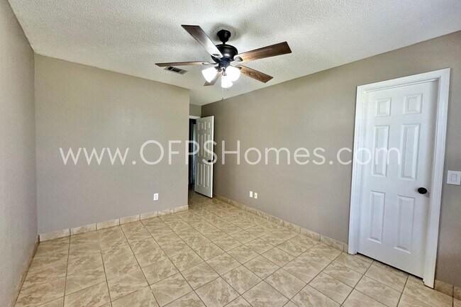 Building Photo - 2837 Atoka Trail