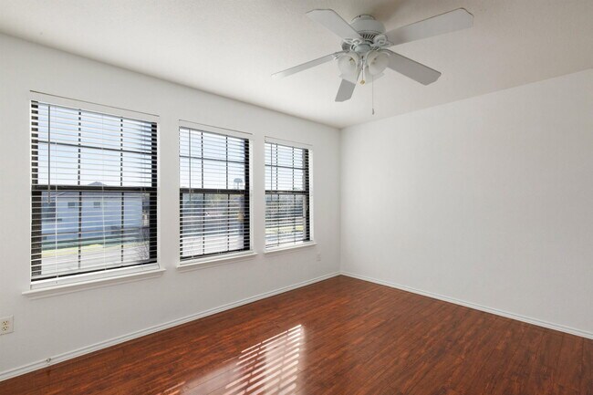 Building Photo - 2020 Kass Cove