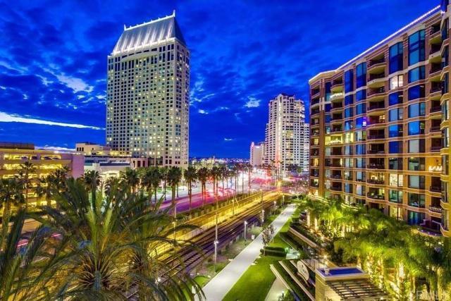 Building Photo - 500 W Harbor Dr