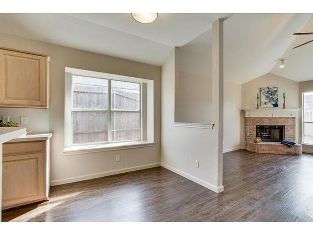 Building Photo - 1414 Stella Dr