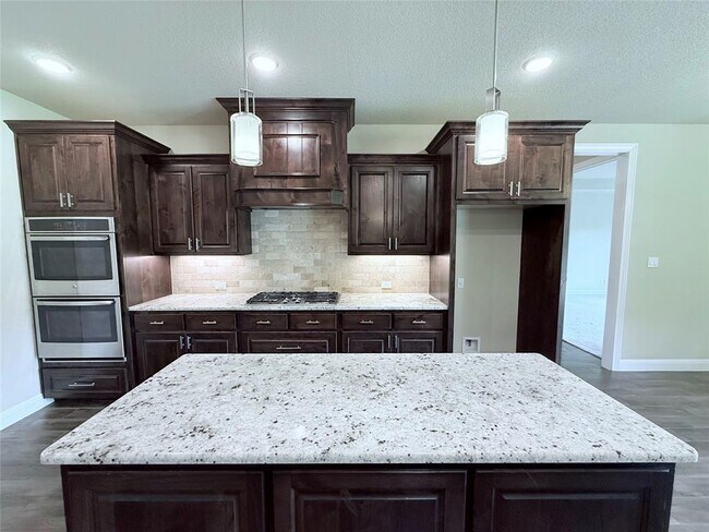 Building Photo - 2621 Greatwood Trl