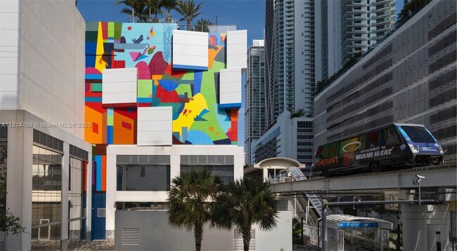 Building Photo - 850 N Miami Ave