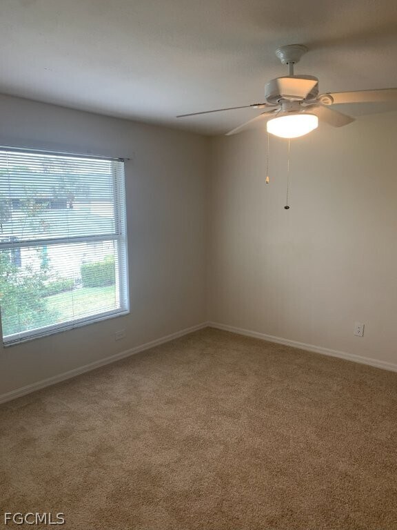 Building Photo - 600 Squire Cir