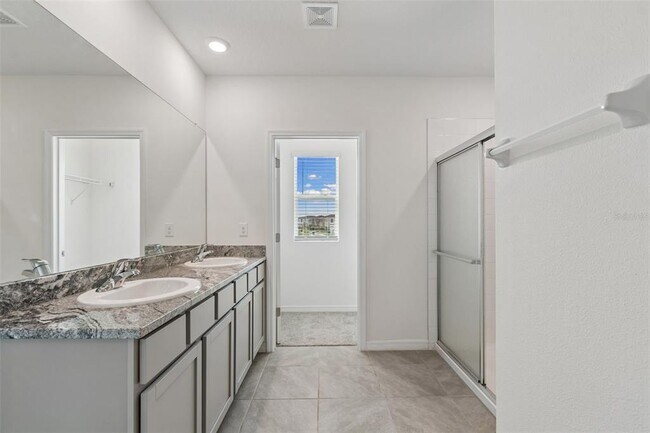 Building Photo - 8454 Ender Hls Dr