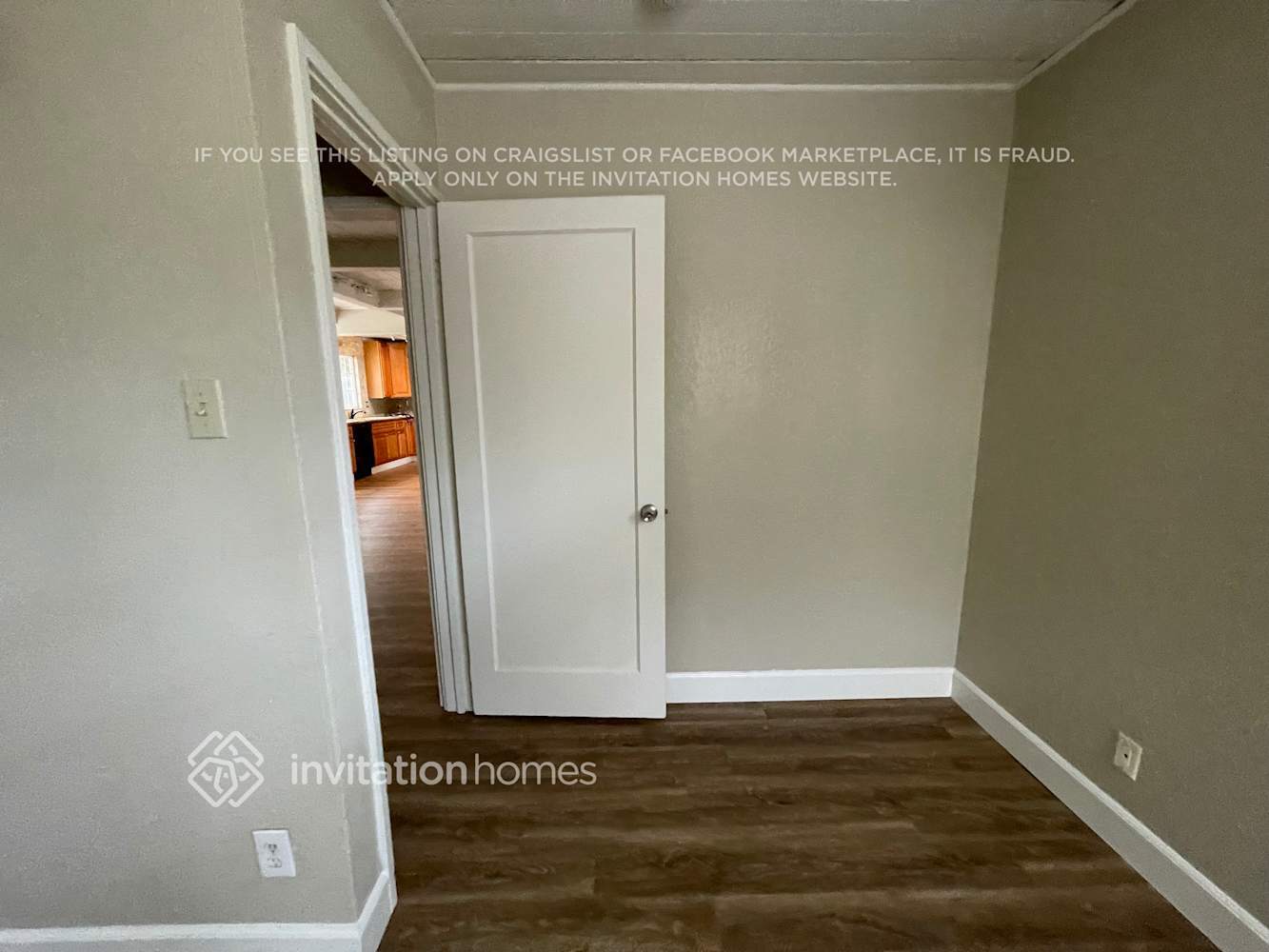 Building Photo - 2816 Glenside Dr